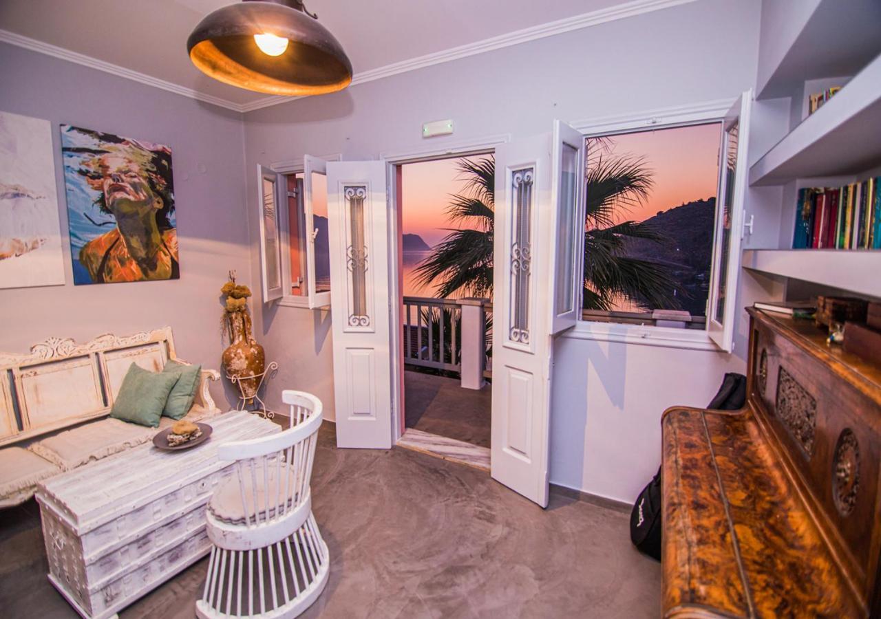 Niriides Hotel Apartments Symi Exterior foto