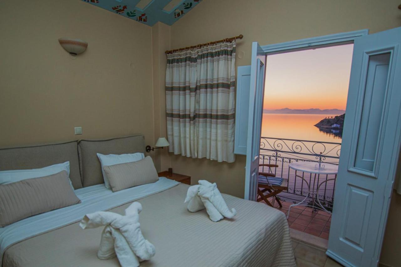 Niriides Hotel Apartments Symi Exterior foto