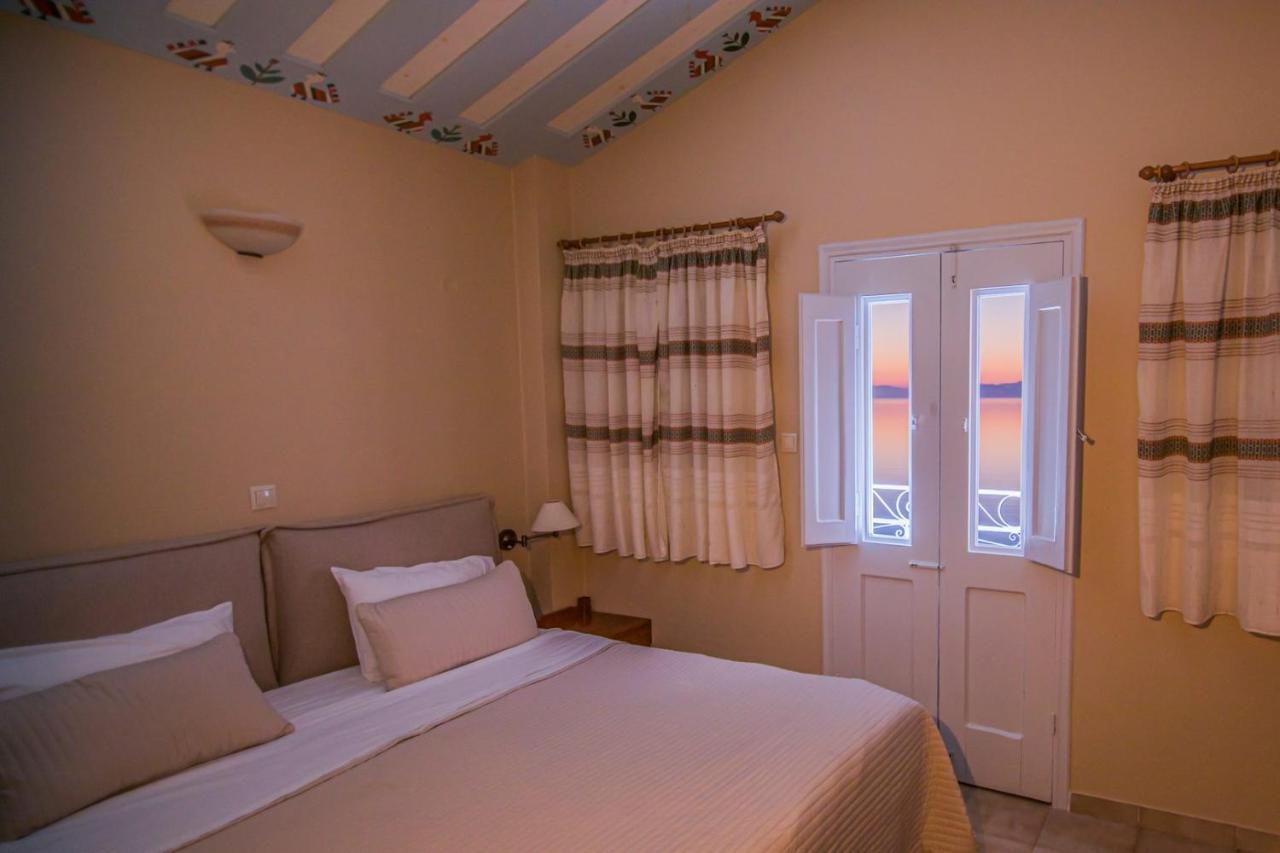 Niriides Hotel Apartments Symi Exterior foto
