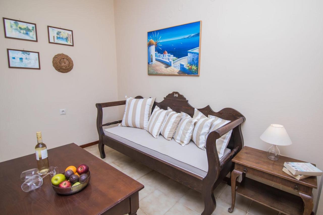 Niriides Hotel Apartments Symi Exterior foto