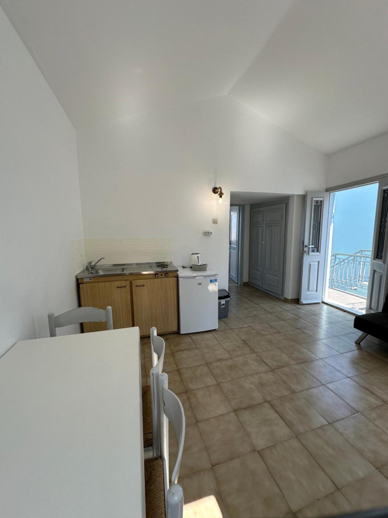 Niriides Hotel Apartments Symi Exterior foto