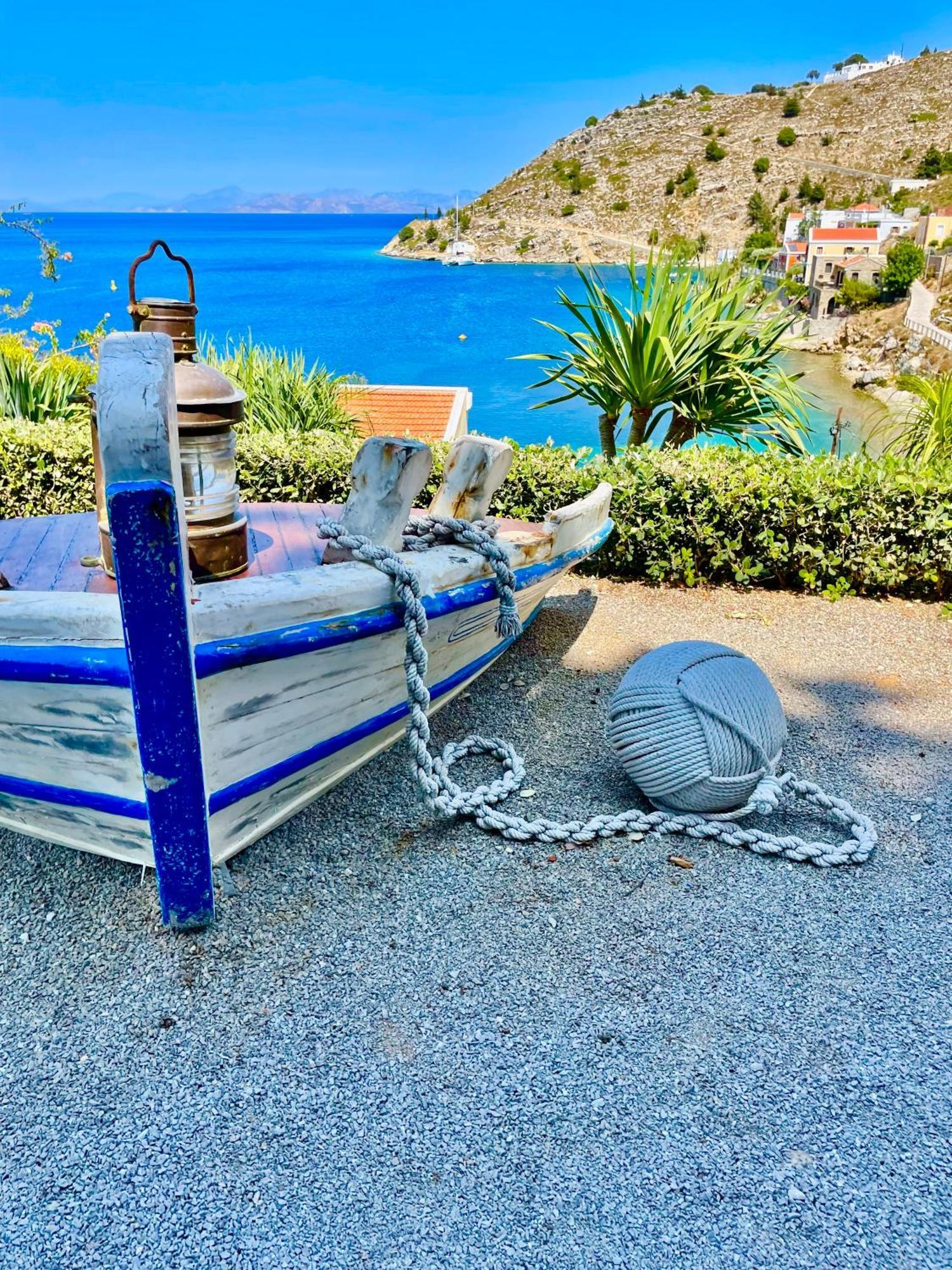 Niriides Hotel Apartments Symi Exterior foto